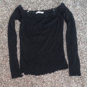Off the shoulder long sleeve shirt